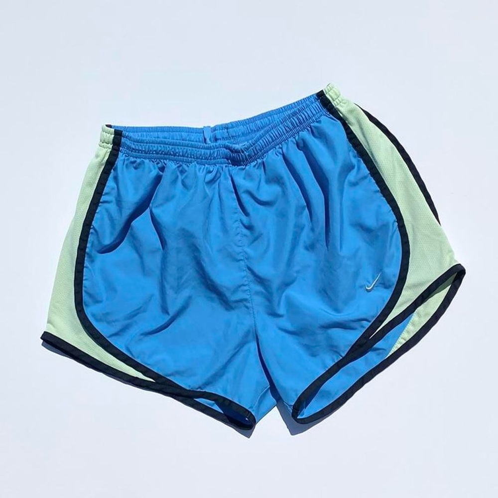 Nike Dry-Fit Blue Shorts Gym Activewear Outdoor Women's Small Hiking Granola
